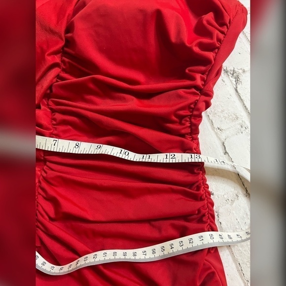 Jantzen Classics One Piece Ruched Swimsuit 8 (?) - Picture 4 of 6